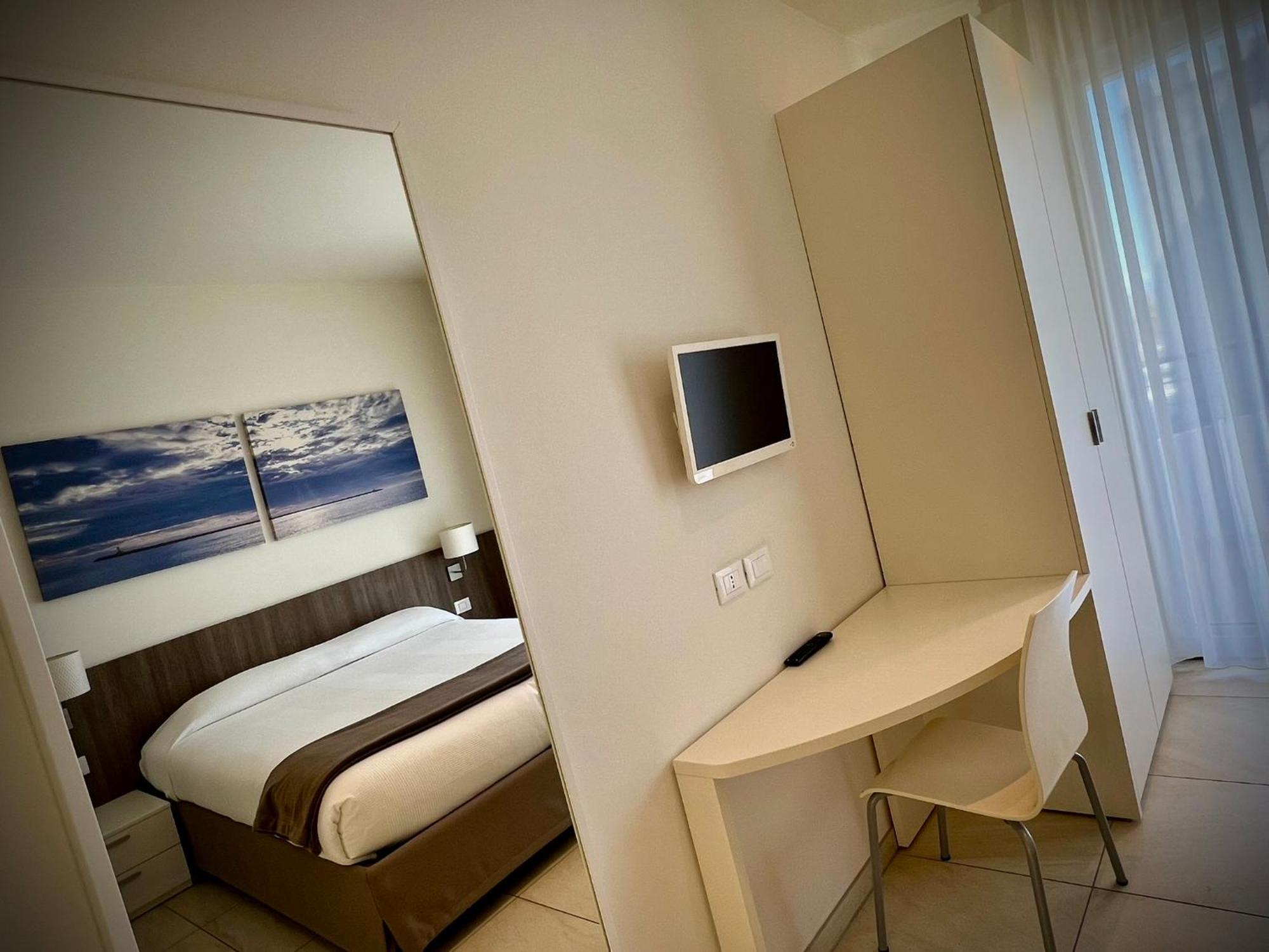 Residenza Roma Marina 2 Apartment Чоджия Екстериор снимка
